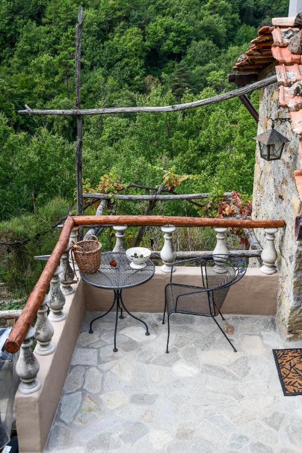 Villa Casa Lucertola Apricale Exterior foto